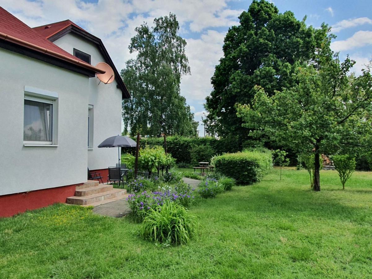Fagreci Villa Balatonmariafurdo Exterior photo
